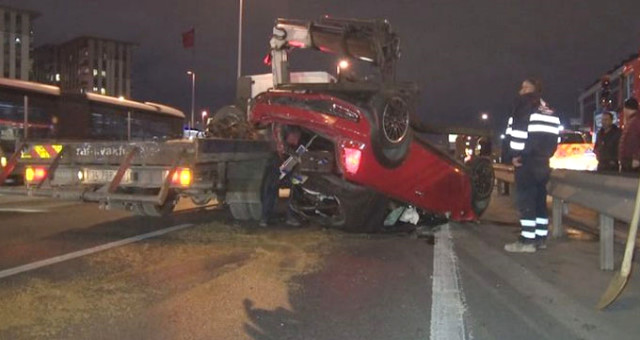 Sosyal Medya Fenomeni Semih Varol E-5’te Kaza Yaptı