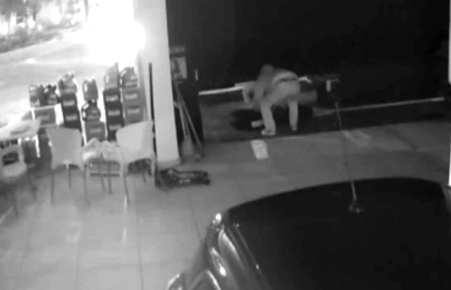 Onlarca Lastiği Dakikalar İçinde Böyle Çaldılar