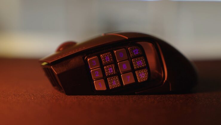 Corsair Scimitar Seçkine RGB Ve MM700 RGB İncelemesi